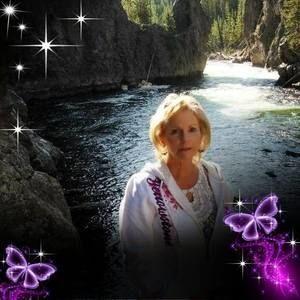 Meet your Posher, Jackie